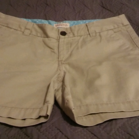 Shorts sz 4, 2 pair - Picture 2 of 2